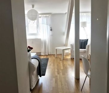 Light renovated very cosy two room apt, own washing facilities - Foto 2
