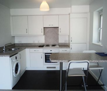 1 bedroom flat to rent - Photo 4