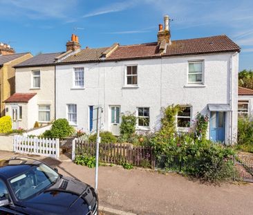 2 bedroom terraced house to rent - Photo 5