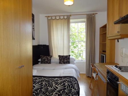 A modern refurbished studio apartment in the vibrant area of Bloomsbury, London WC1H - Photo 4