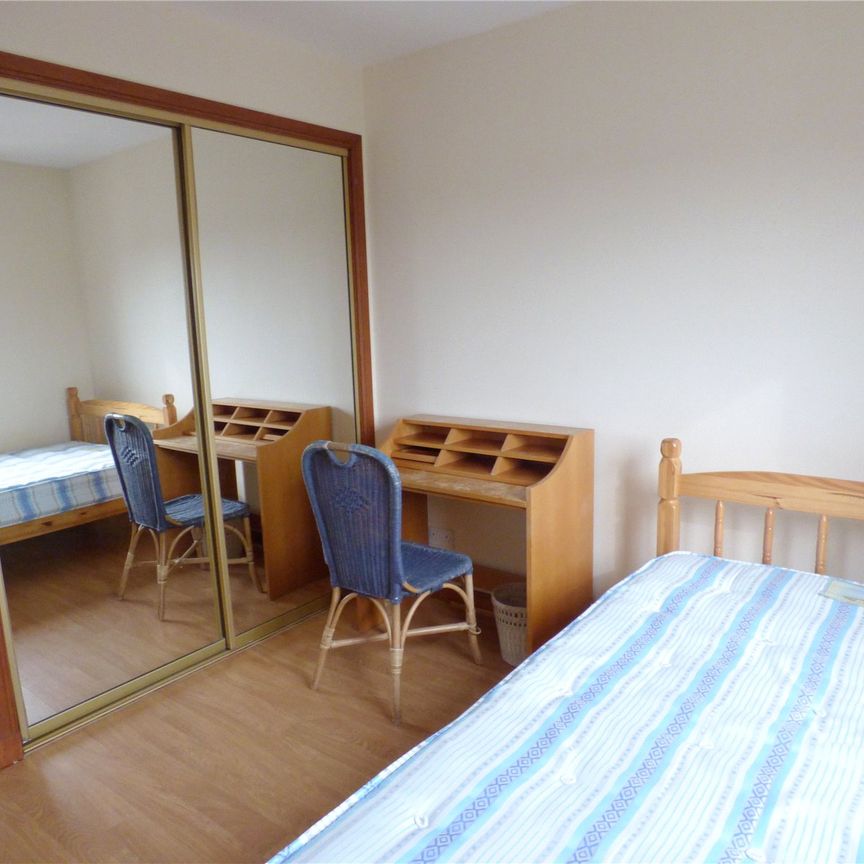 3 bedroom apartment to rent - Photo 1