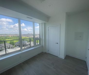 For Lease - 3200 William Coltson Avenue Unit# 807, Oakville, Ontario - Photo 5