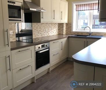 1 bedroom flat to rent - Photo 4