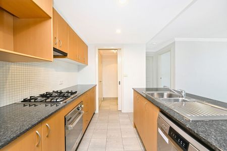 Oversized Apartment In Camperdown! - Photo 2