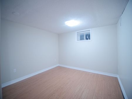 For Lease - 56 Corby Crescent Unit# Lower, Brampton, Ontario - Photo 2