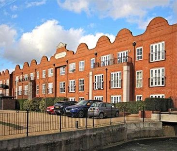 Woking, Surrey, GU22 - Photo 6