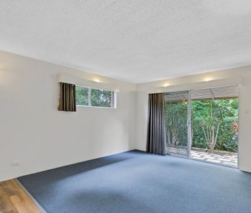 Tidy 2 Bedroom Unit in Nambour CBD - Photo 2