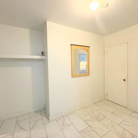 Beautiful and Large apartment for rent 3 ½ Saint-Laurent - Photo 4