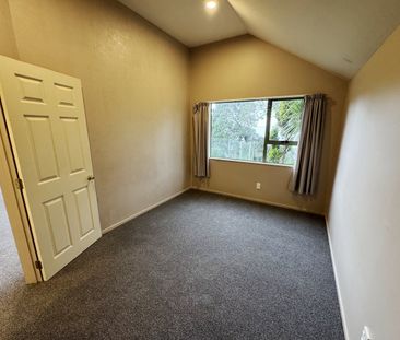 Property Management79 Gilletta Rd, Mount Roskill - House for Rent - Photo 4