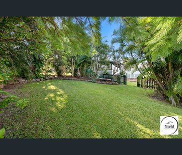 93 Mons Road, Carina Heights, Qld 4152 - Photo 4