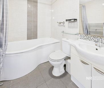 3 bedroom terraced house to rent - Photo 3