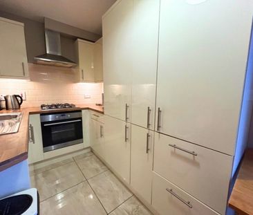 Apt 6, Ivy House, 1 Walnut Street, Belfast BT7 1FB - Photo 1