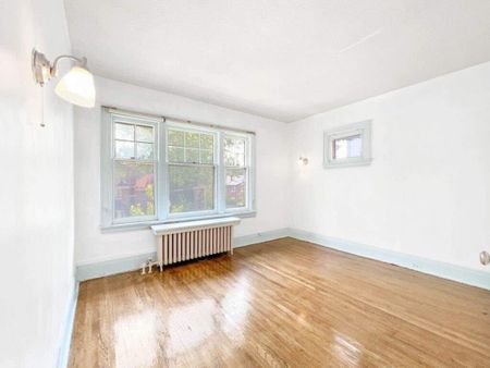 For Lease - 12 Kendal Avenue Unit# 5, Toronto, Ontario - Photo 4