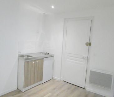 Location Appartement 1 pièce 15m² FONTAINEBLEAU 77300 - Photo 1