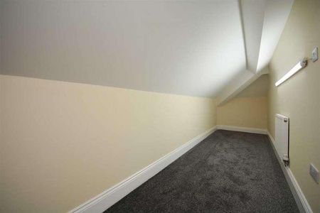 Lathom House, Lathom Park, Ormskirk, L40 - Photo 4