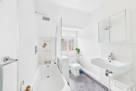 2 bedroom House in Monycrower Drive, Berkshire - Photo 3