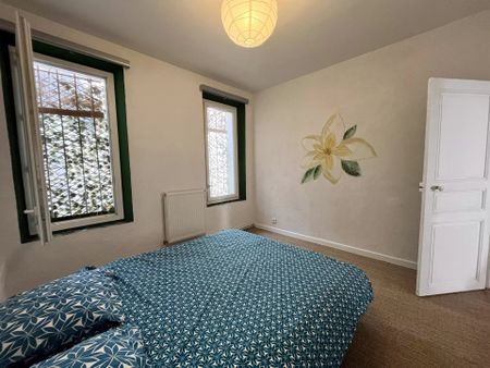 Location Appartement 2 pièces 64m² LA CIOTAT 13600 - Photo 4