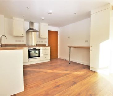 1 bedroom ground floor flat to rent - Photo 3