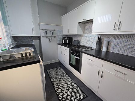 2 bedroom terraced house to rent - Photo 5