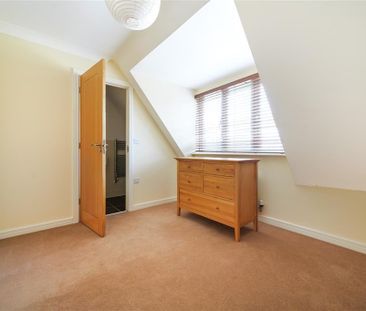 Crescent Road, Enfield - Photo 3