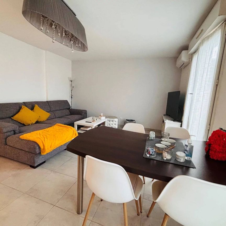 NICE - MONTREAL - 2 PIECES MEUBLE - PARKING - VUE MER - Photo 1