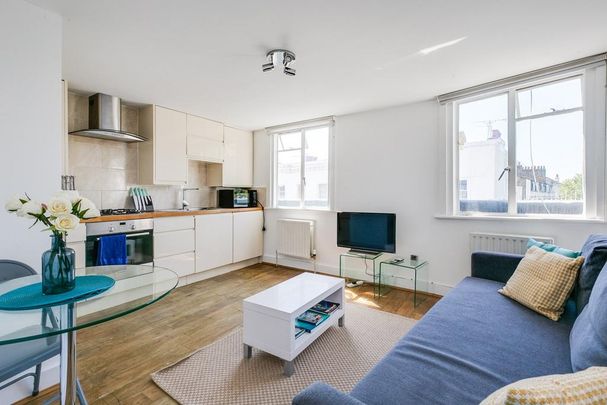 1 bedroom flat to rent - Photo 1
