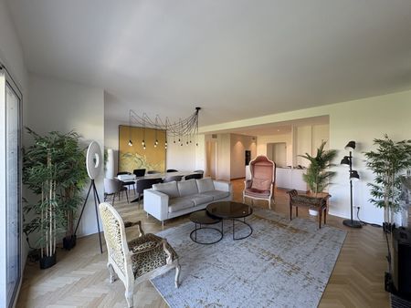 Appartement • Saint Giniez - Photo 2