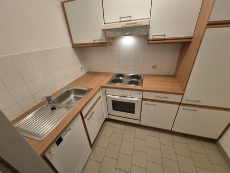 Moderne Neubauwohnung mit Balkon in zentraler Lage - Foto 4