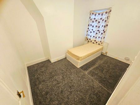 Wembury Street North, Moston, Manchester, M9 - Photo 4