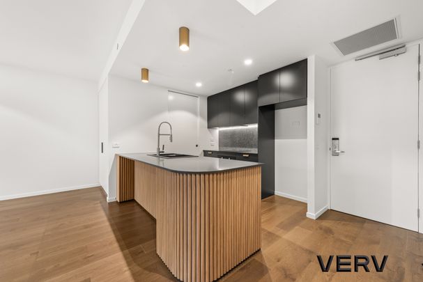 LUXURY APARTMENT IN THE HEART OF BRADDON - Photo 1