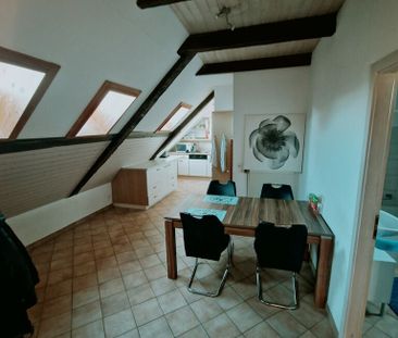 Attic duplex with a lot of character - Foto 3