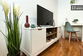 madrid, Community of Madrid 28015