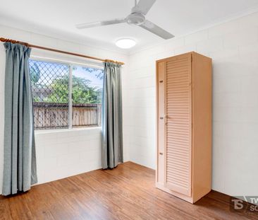 Low Set 2 Bed Unit in the Heart of Edge Hill - Photo 2