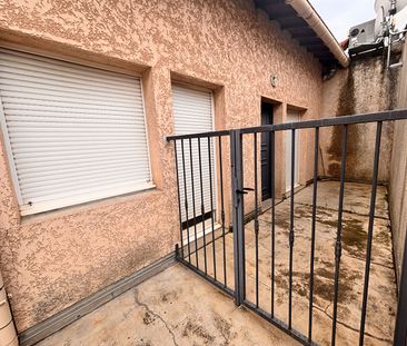 NIMES TRIANGLE DE LA GARE- T2 de 43m² 1ER ETAGE, AVEC TERRASSE, - Photo 5