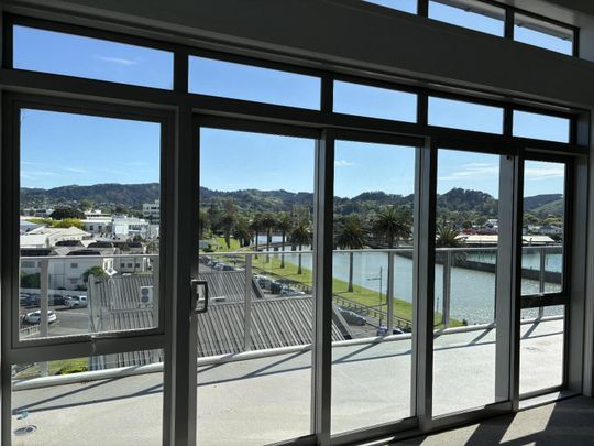 Apartment Living at its best - Photo 1