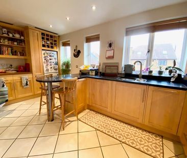 The Cloisters, Woking , Surrey , GU22 - Photo 5