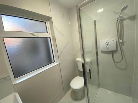 Lower Main Street, 15 F, Letterkenny, County Donegal - Photo 5