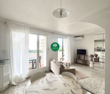 Location Appartement 1 pièce 28m² LA SEYNE SUR MER 83500 - Photo 2