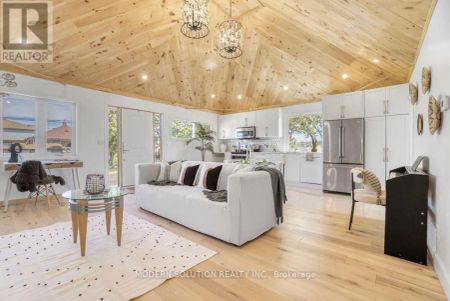 43 HARMONY AVENUE - Photo 3