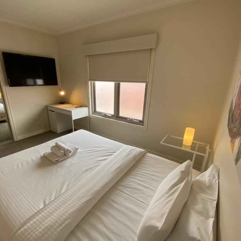 Room 9 (Non Ensuite) - Photo 1