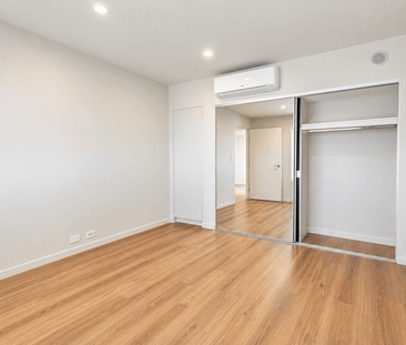 Luxurious Apartment Living - Photo 2