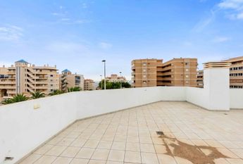 Duplex in Arenales del Sol, Playa de Los Arenales, for rent