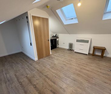 Studio to rent - Photo 4