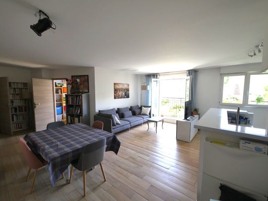 Appartement - 4 pièces - 86,85 m² - Suresnes - Photo 1