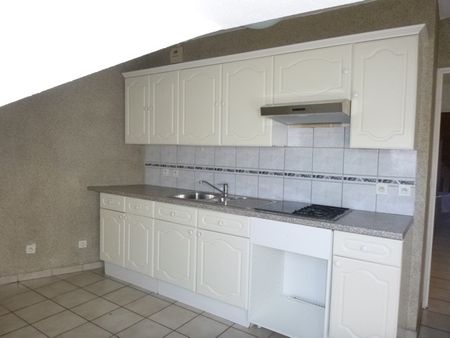 Location Appartement 2 pièces 60m² - Photo 2