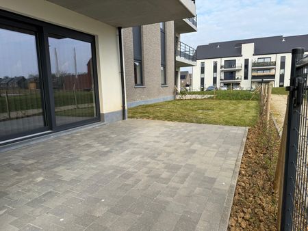 MAGNIFIQUE APPARTEMENT NEUF 2 CH AVEC JARDIN ET TERRASSE à 7134 Binche Ressaix  Loyer: 900 € / mois - Foto 3