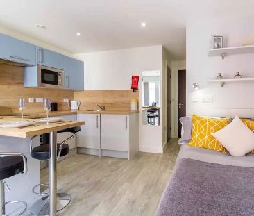 Dover Street Apartments - Premium Studio - Photo 6