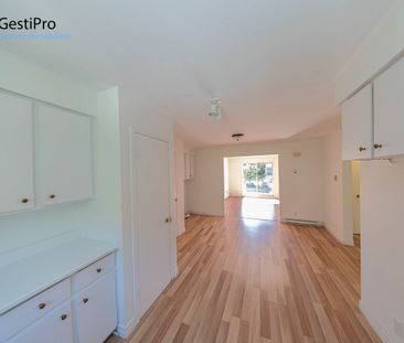 1330-1332 route Marie-Victorin - Photo 1