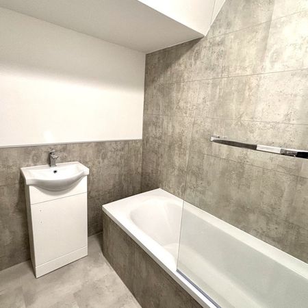 Wellington Street - Photo 4