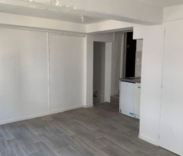 Location Appartement 3 pièces 42m² - Photo 6